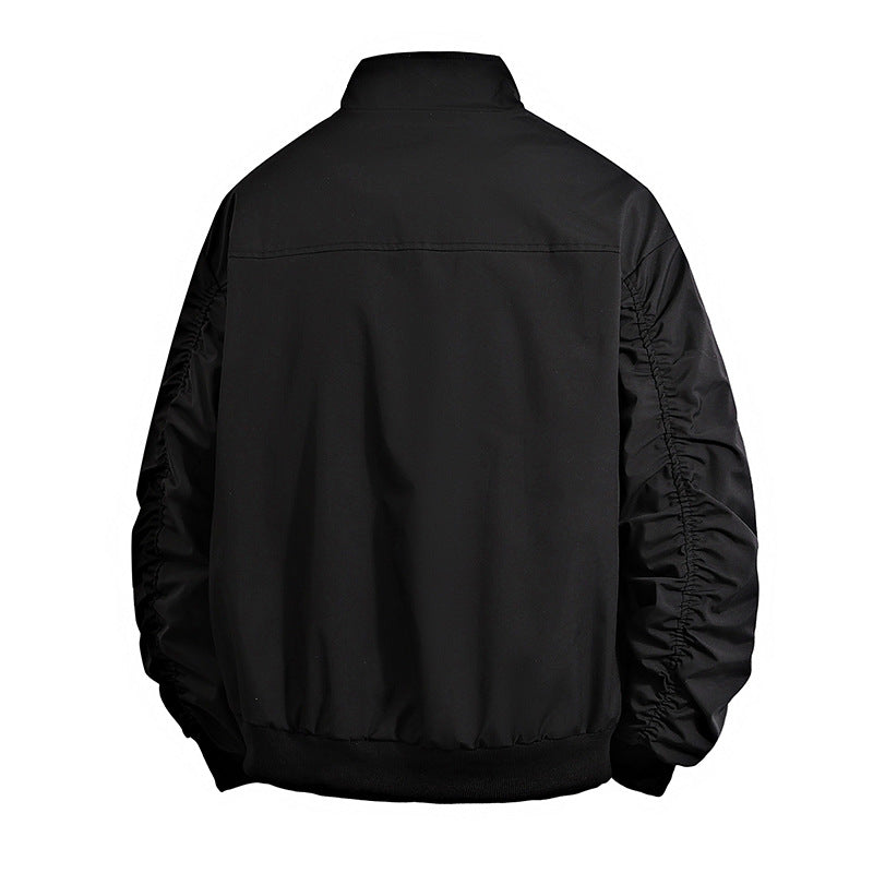 Herren Übergangsjacke mit hohem Kragen und praktischen Reißverschlusstaschen Echoarchiv