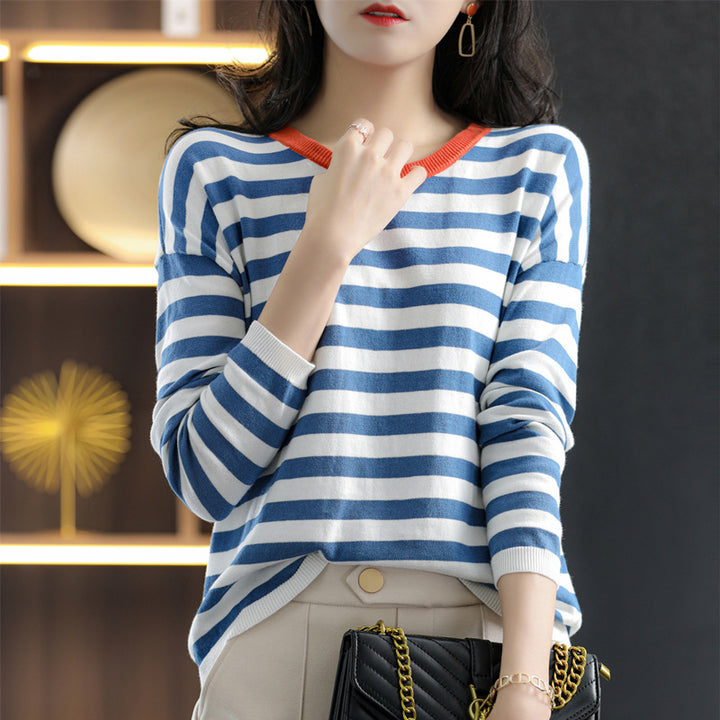 Damen Maritim-inspiriertes gestreiftes Feinstrick-Shirt mit weitem Boot-Ausschnitt und Kontrastkante Echoarchiv