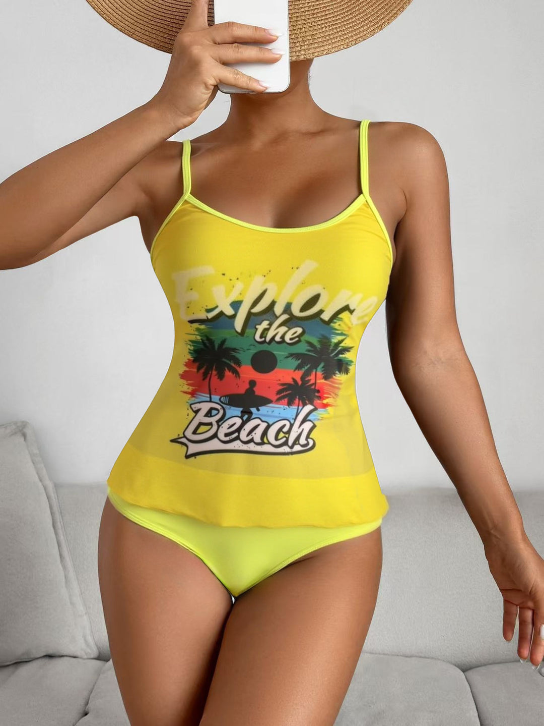 Damen Einteiliger Badeanzug mit trendigem Grafikdesign Echo Archiv