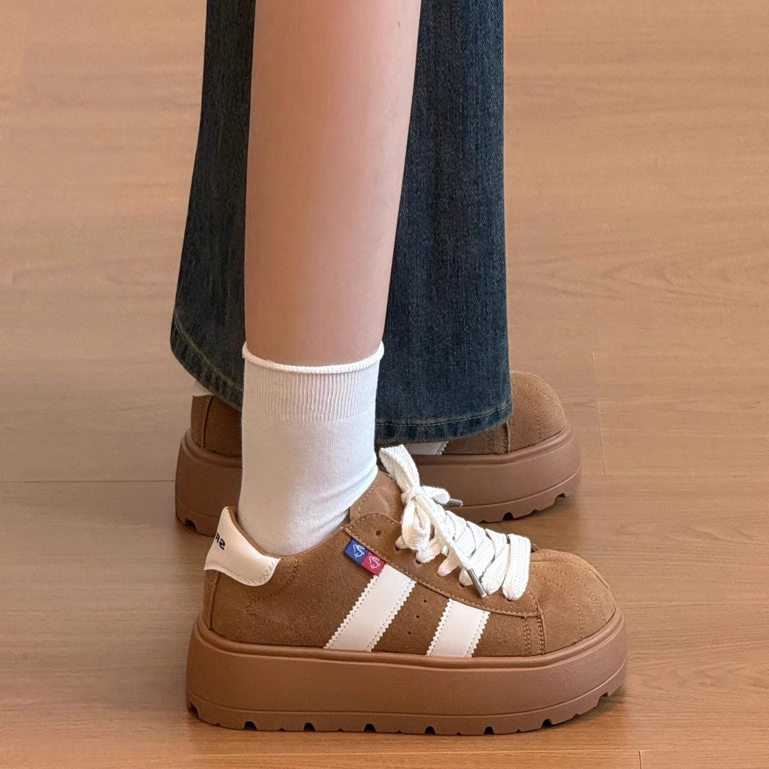 Damen Hochwertige Freizeitsneaker mit dicker Plateausohle und atmungsaktiver Mesh-Oberfläche Echo Archiv