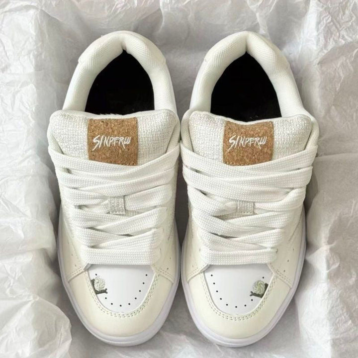 Damen Sportliche Sneakers mit tierischen Motiven und atmungsaktiver Oberflächenstruktur Echo Archiv