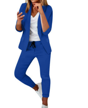 Damen elegantes und Echoarchivrnes Anzug-Set mit tailliertem Blazer und schmalen Hosen Echoarchiv