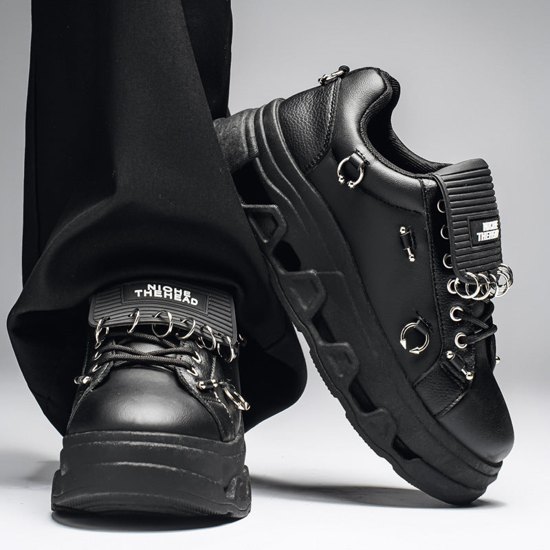 Unisex Plateau-Sneaker im Punk-Urban-Stil mit Metallringen und markanter Profilsohle – Norré