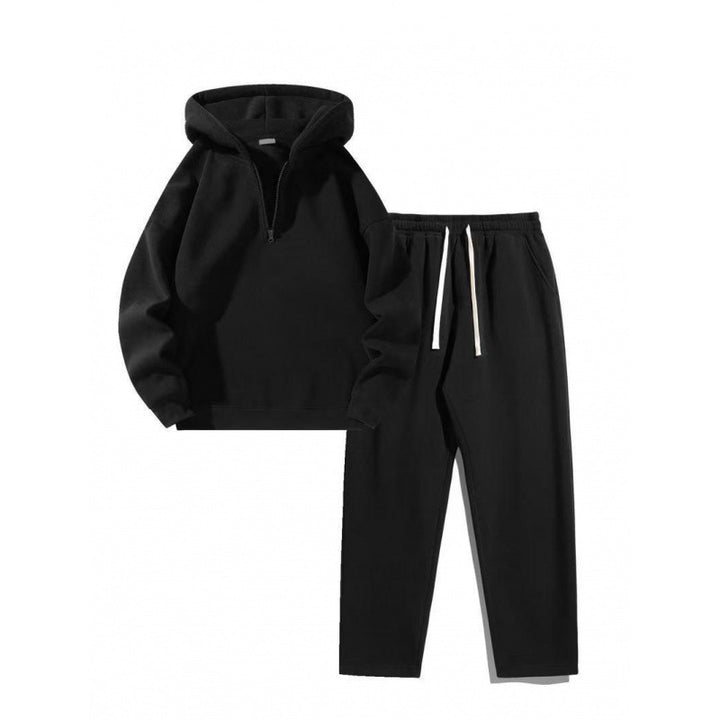 Damen Relax-Set mit kurzem Halbzip, übergroßer Kapuze und taillenhoher tapered Jogginghose – Auréline