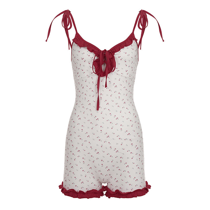 Damen verspielter Jumpsuit mit floralen Akzenten und Rüschendetails Echo Archiv
