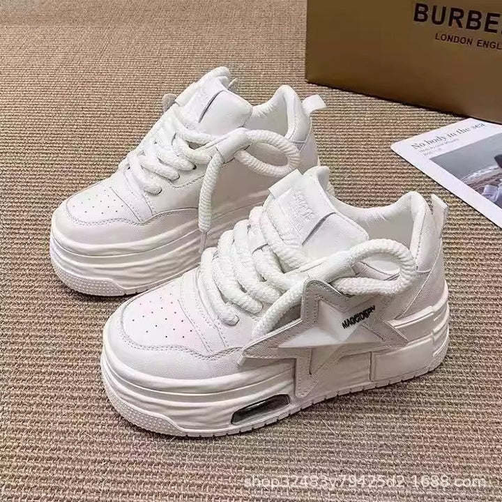 Damen Sportliche Sneakers mit modischem Sternen-Motiv und innovativer Dämpfung Echo Archiv