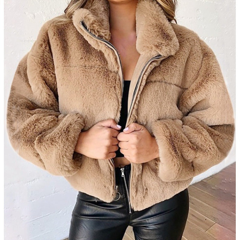 Damen Kurz geschnittene Kuschel-Fleece-Steppjacke mit Stehkragen und Reißverschluss Echo Archiv