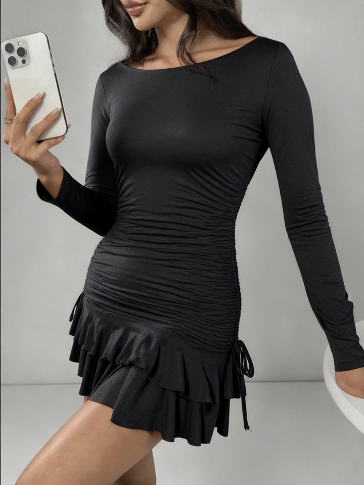 Damen Figurbetontes Minikleid mit Rüschendetails und seitlichen Bindebändern Echo Archiv