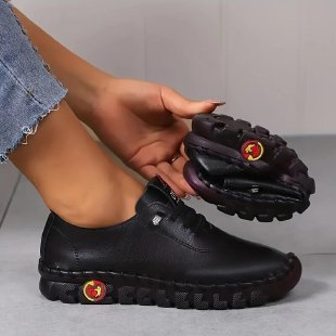 Damen  leichte Alltags-Slipper-Sneaker mit verdeckter Schnürung, elastischem Einstieg und griffiger Trailsohle Echo Archiv