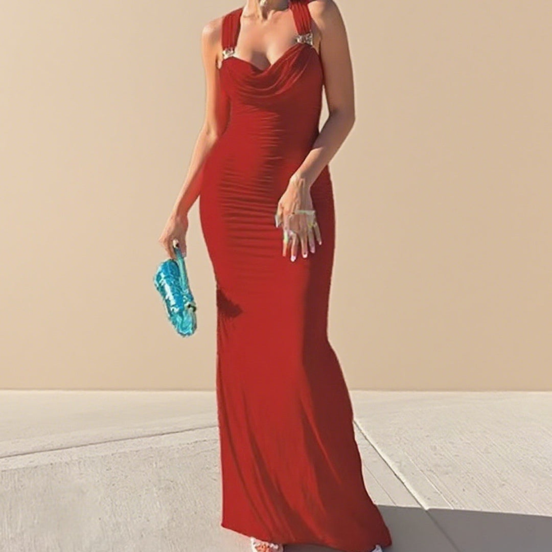 Damen Elegantes figurbetontes Abendkleid mit drapiertem Oberteil und goldenen Trägern Echo Archiv