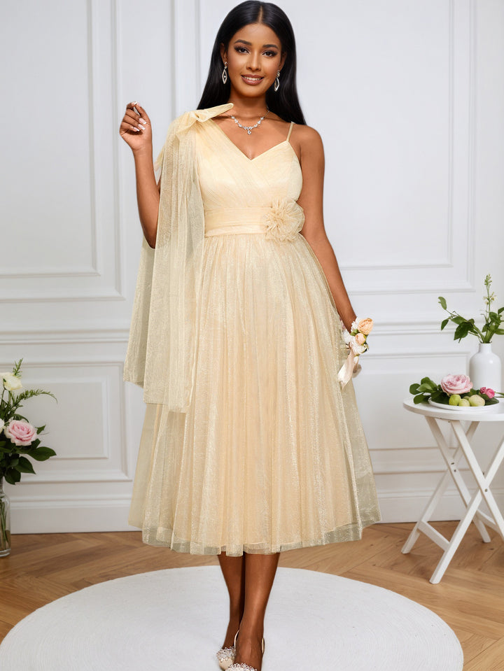 Damen festliches Midikleid mit asymmetrischem Chiffon-Overlay und floraler Applikation Echo Archiv