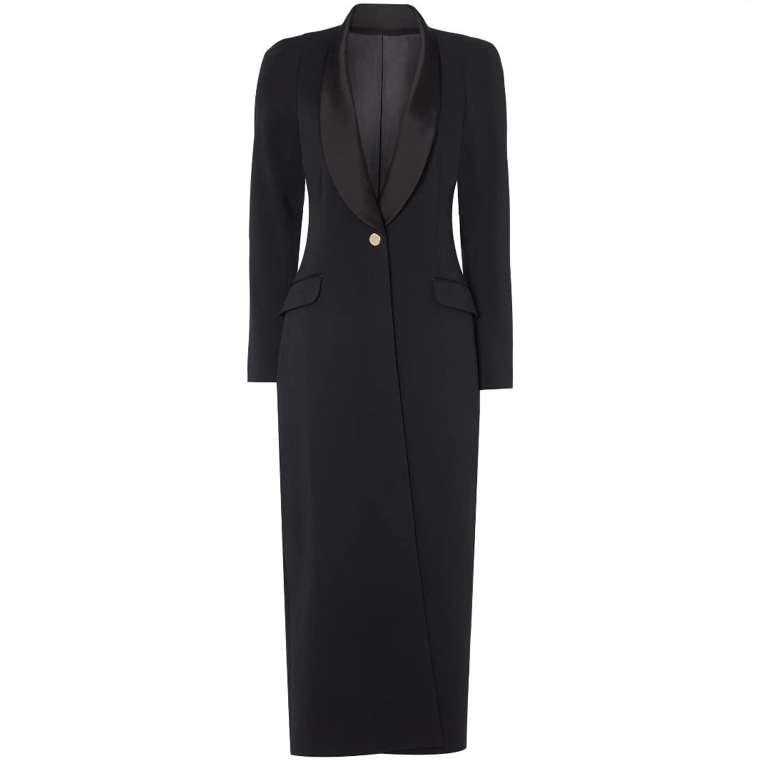 Damen Maxikleid im Smoking‑Blazer‑Stil mit Schalkragen und Ein‑Knopf‑Verschluss Echoarchiv