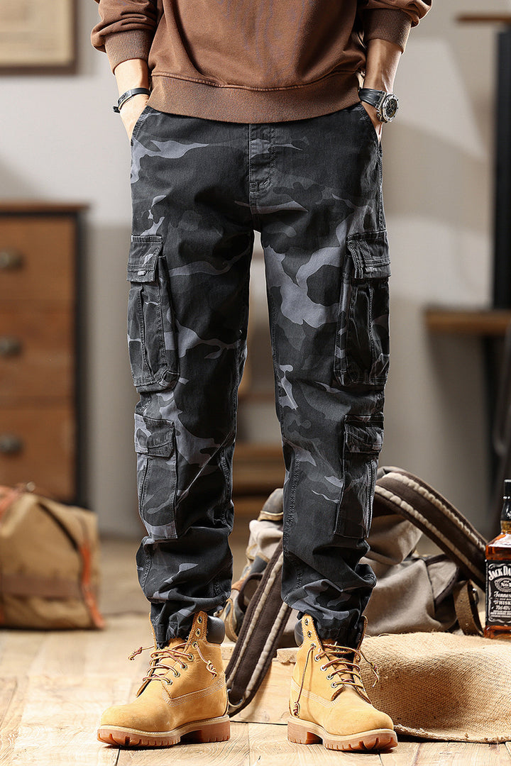 Herren Cargohose mit Gummibündchen und Camouflage-Utility-Design Echo Archiv