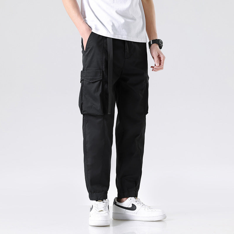 Herren Leichte Utility-Cargohose im Joggerstil mit integriertem Gürtelband und Reißverschlusstaschen Echo Archiv