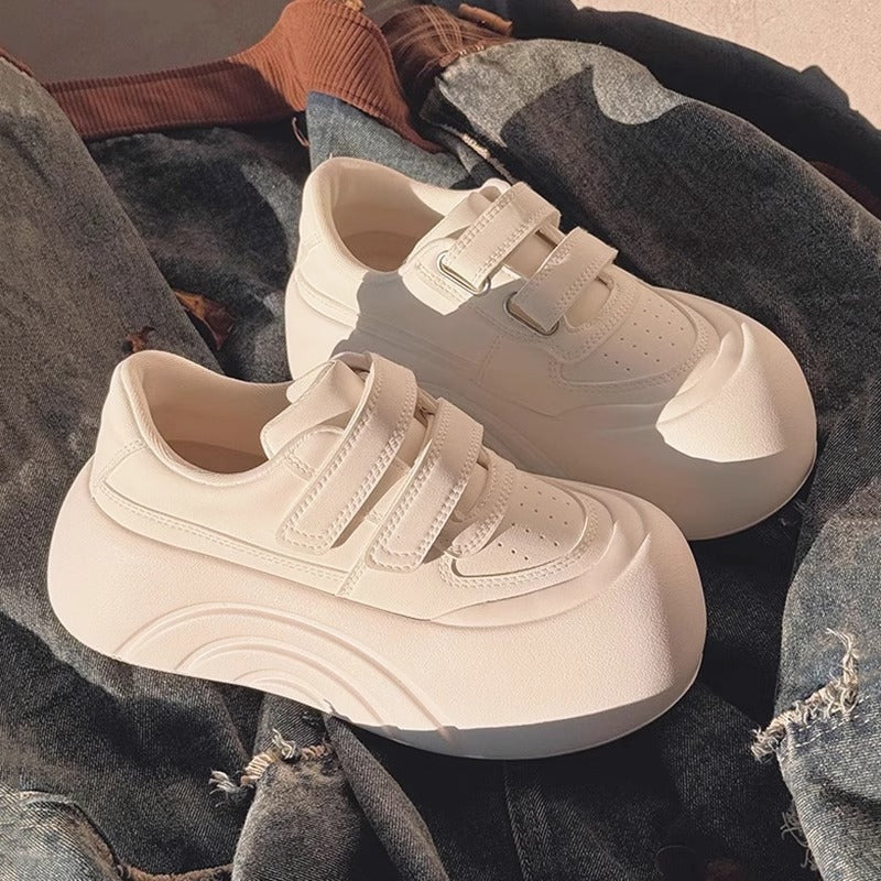 Damen Komfortable Sneaker mit verstellbarem Klettverschluss und gepolsterter Sohle Echo Archiv