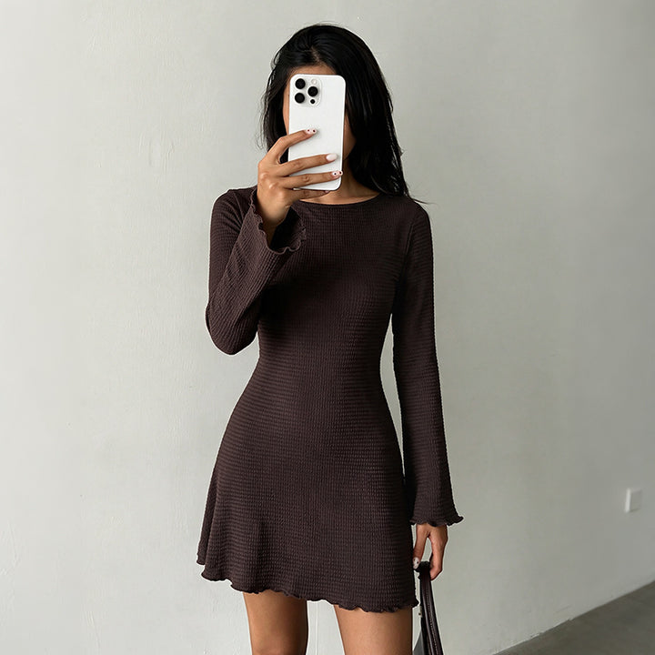 Damen Elegantes Langarmkleid mit voluminösen Ärmeln Echo Archiv