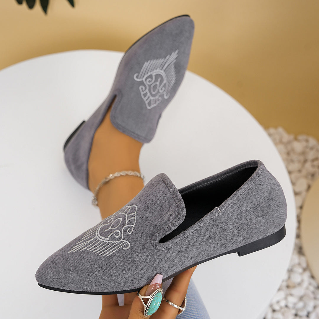 Damen nan bestickte Wildlederoptik-Slipper mit spitzer Leistenform und flacher rutschfester Gummisohle Echo Archiv