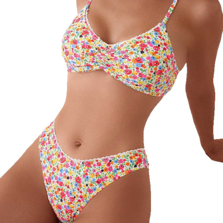 Damen Triangel-Bikini mit floralem Muster und feinen Details Echo Archiv