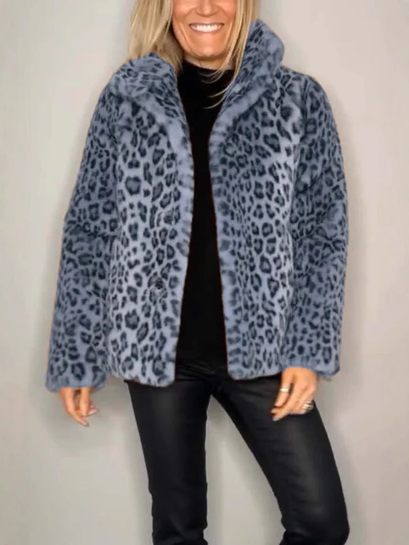 Echoarchiv | Mantel - Kunstpelz - Oversized Fit - Reverskragen - Leopardenprint