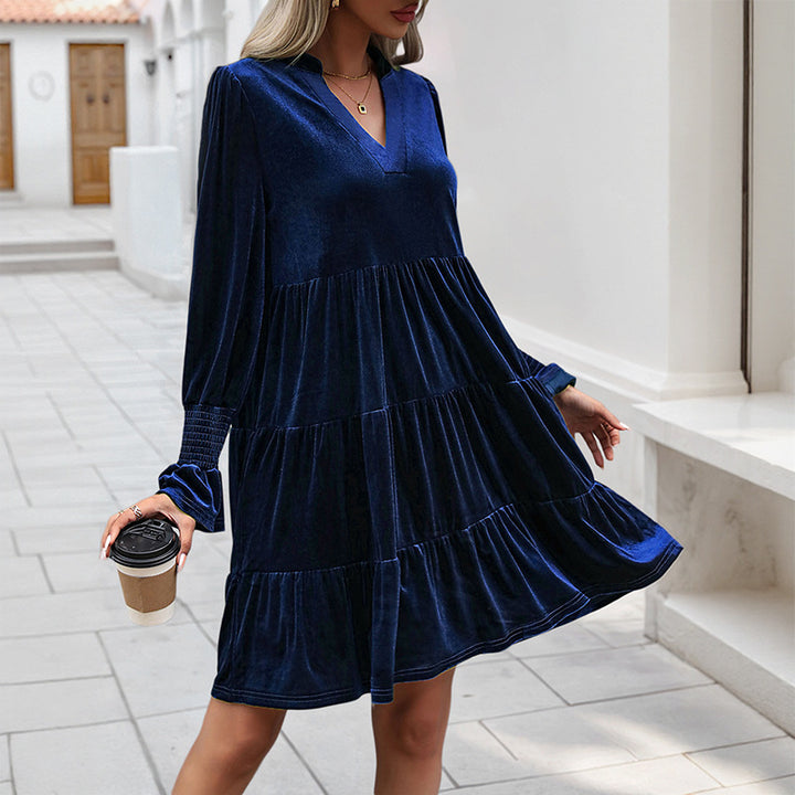 Damen Elegantes Velours-Kleid Echo Archiv