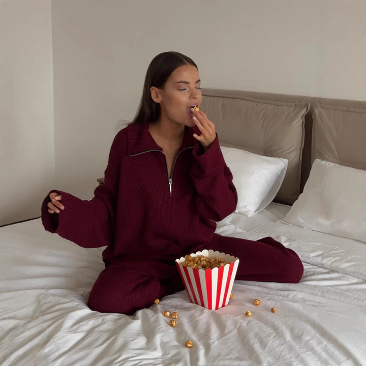 Damen Oversize Strick-Lounge-Set mit halbem Reißverschluss und weitem Bein – Mavelle