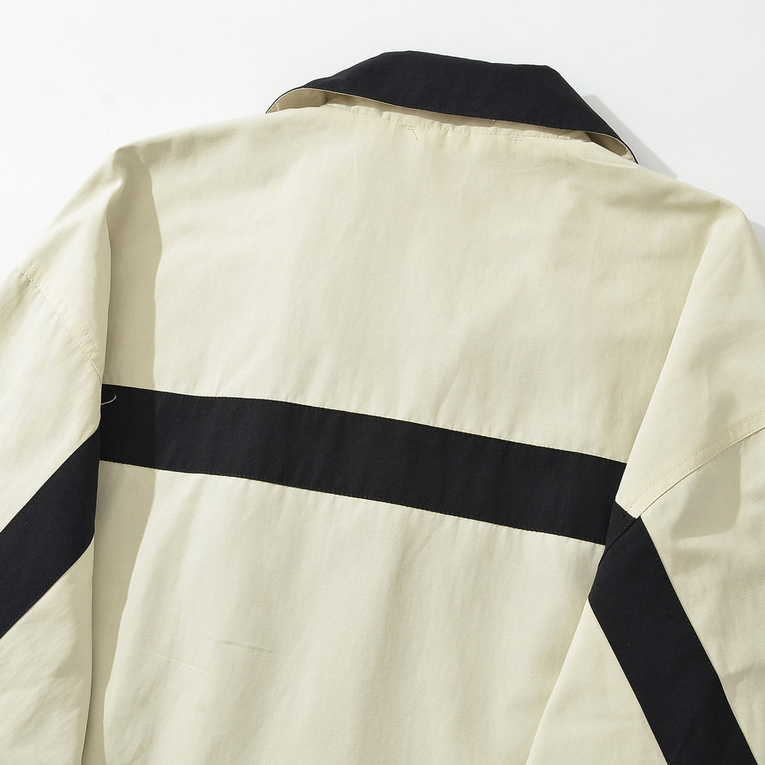 Damen Oversize Trackjacke mit Stehkragen, durchgehendem Reißverschluss und Kontraststreifen Echoarchiv