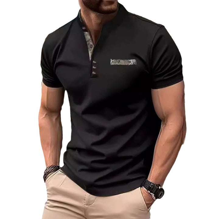 Herren Poloshirt mit modischem Stehkragen und eleganten Knöpfen Echoarchiv