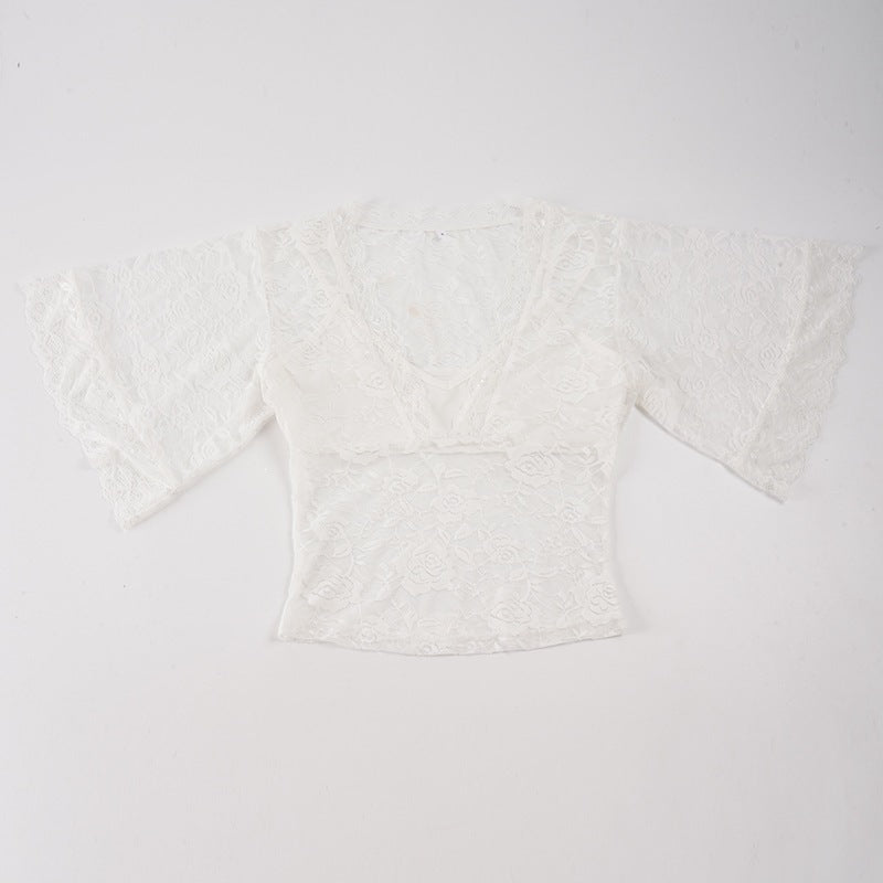 Damen Spitzenoberteil mit weitem Ärmel und romantischen Rüschendetails Echo Archiv