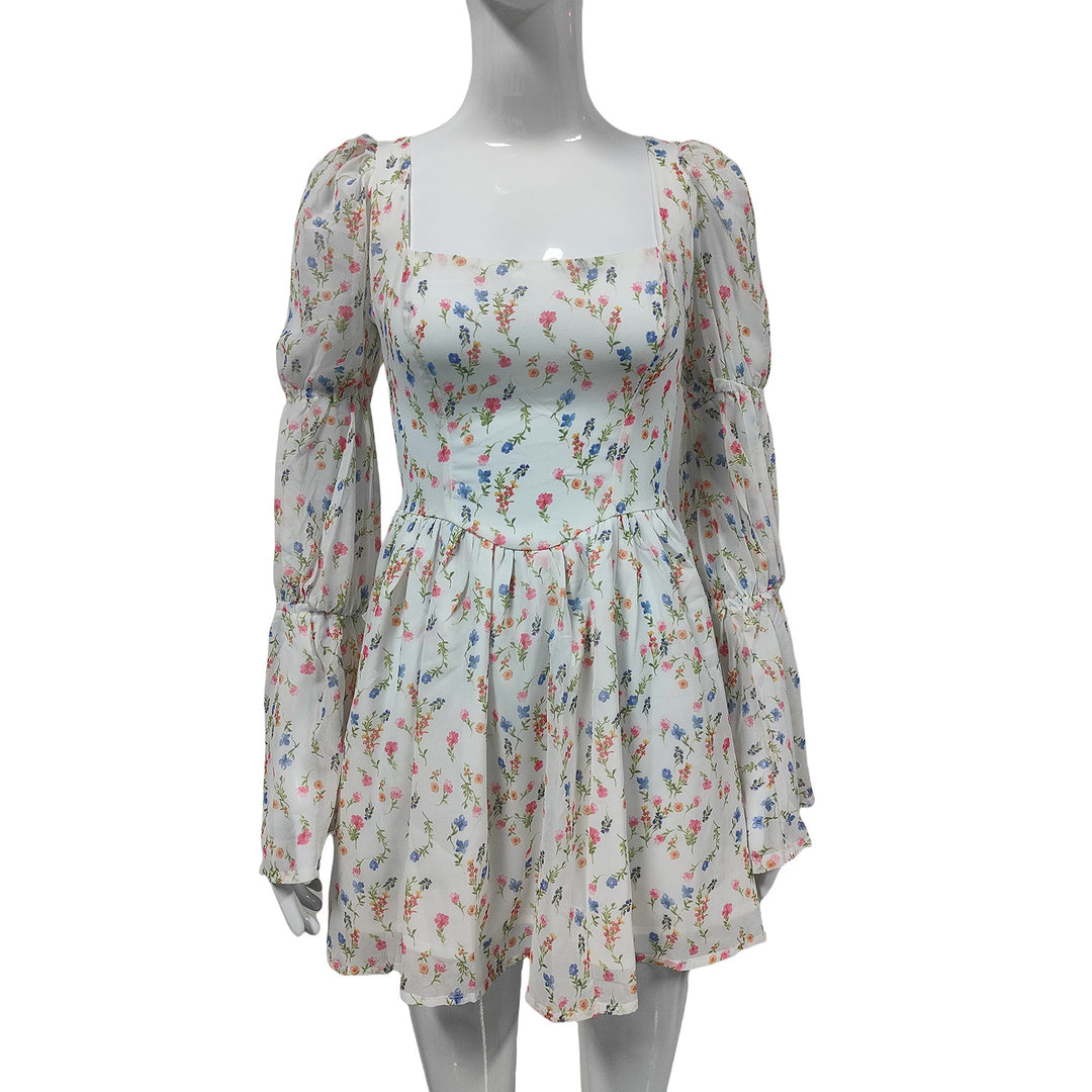 Damen Sommerliches Chiffon-Minikleid mit quadratischem Ausschnitt, Puffärmeln und taillierter Empire-Linie Echoarchiv