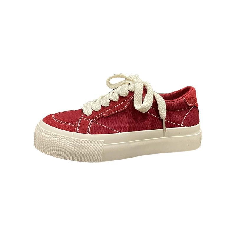 Damen Sportliche Sneakers mit weichem Veloursleder und robustem Elastikverschluss Echo Archiv