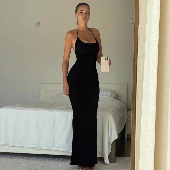 Damen elegantes Maxi-Kleid mit schmeichelndem Schnitt und raffiniertem Halterneck Echo Archiv