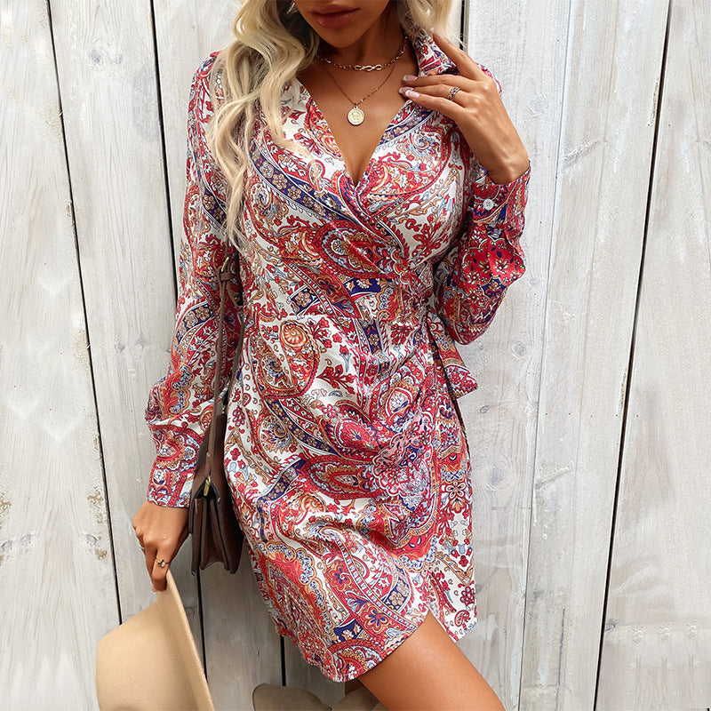 Damen Wickelkleid mit Paisley-Print, Hemdkragen und Taillenband – Élara
