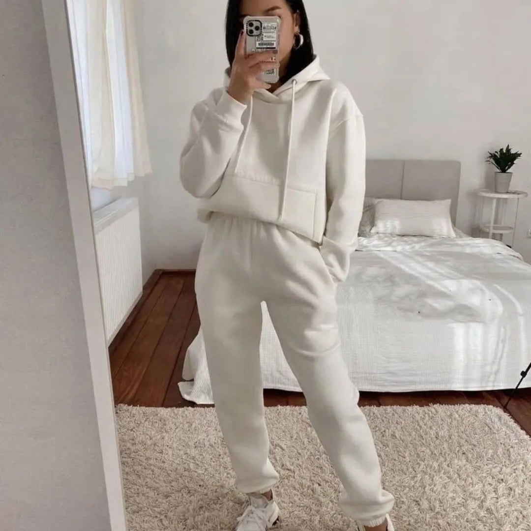 Damen nan kuscheliger Oversize-Kapuzenpullover und Highwaist-Jogginghose Set Echo Archiv