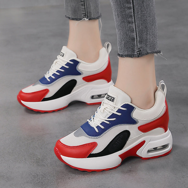 Damen nan dynamischer Retro-Sneaker mit sichtbarer Fersen-Dämpfung, strukturiertem Mesh-Obermaterial und Zuglasche Echo Archiv