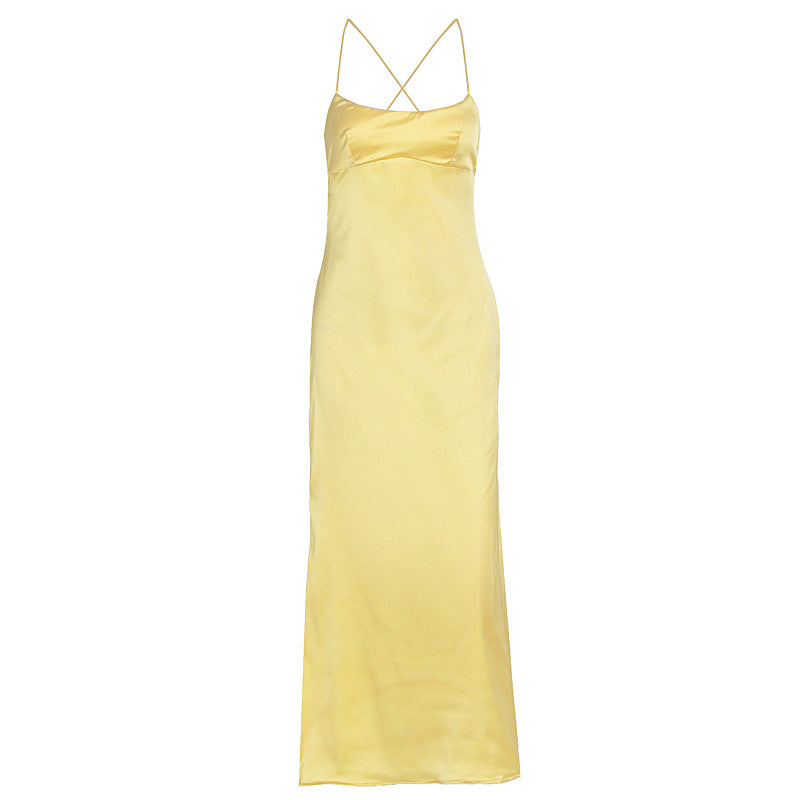 Damen elegantes Satin-Nachtkleid mit schmalen Spaghettiträgern und fließendem Schnitt Echo Archiv