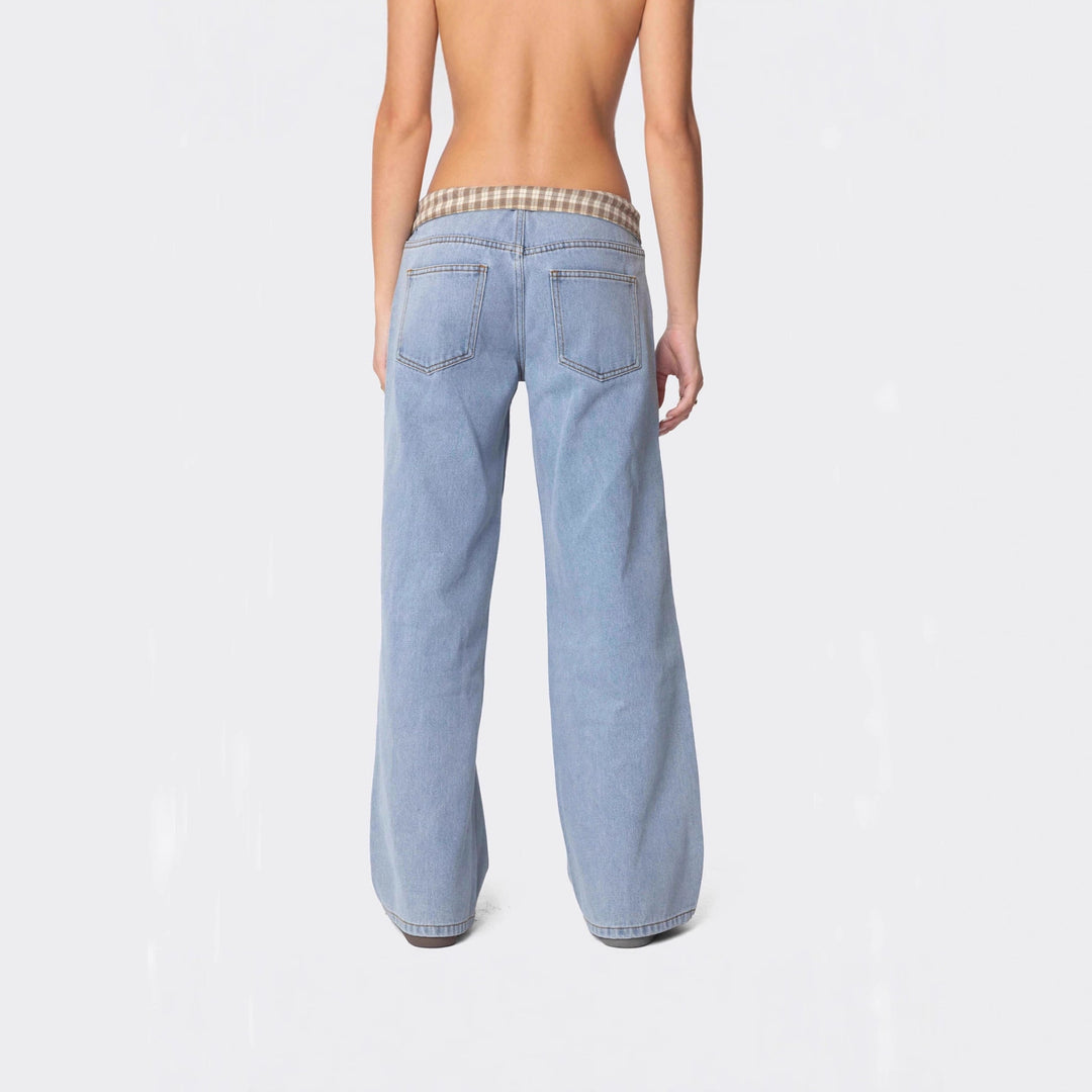Damen nan weite Schlagjeans mit umgeschlagenem Karobund und klassischem Five-Pocket-Schnitt Echo Archiv
