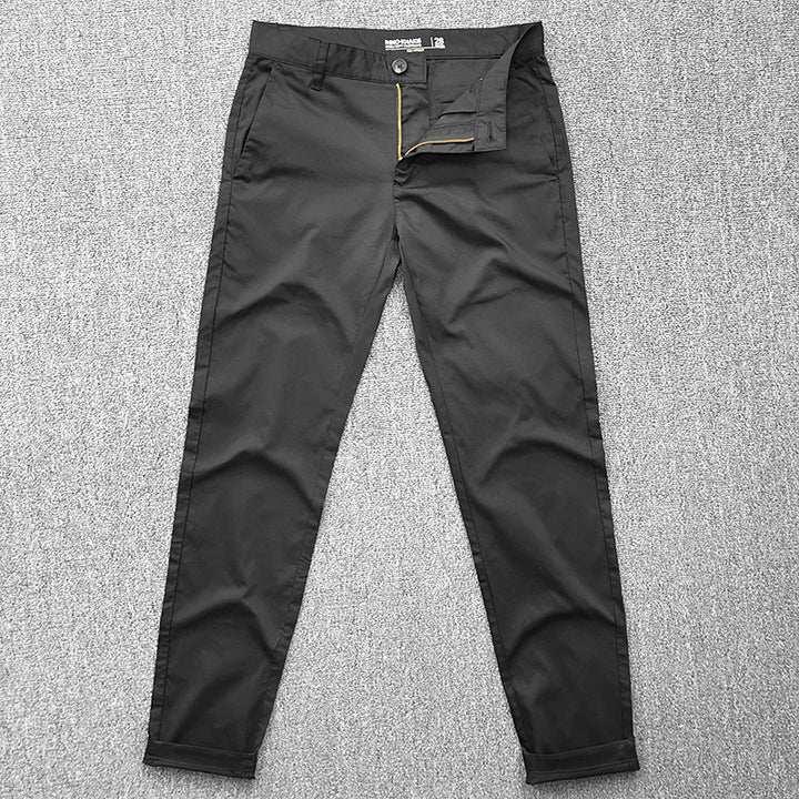 Herren Slim-Fit Chinohose mit schmal zulaufendem Bein und gekrempeltem Saum Echo Archiv