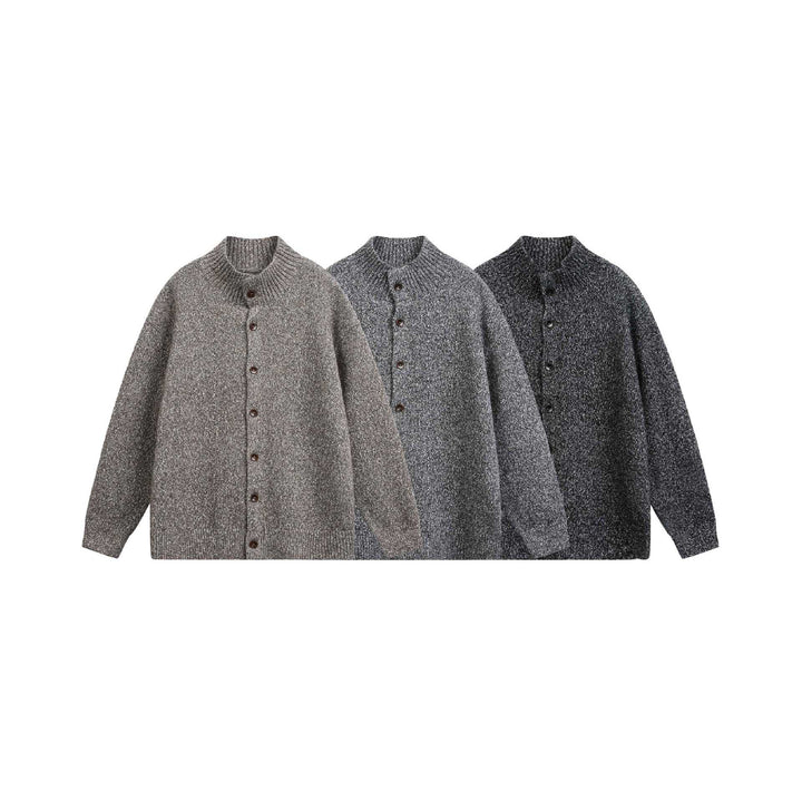 Damen Oversize-Strickjacke mit hochgezogenem Rippkragen und Holzknopfverschluss Echoarchiv