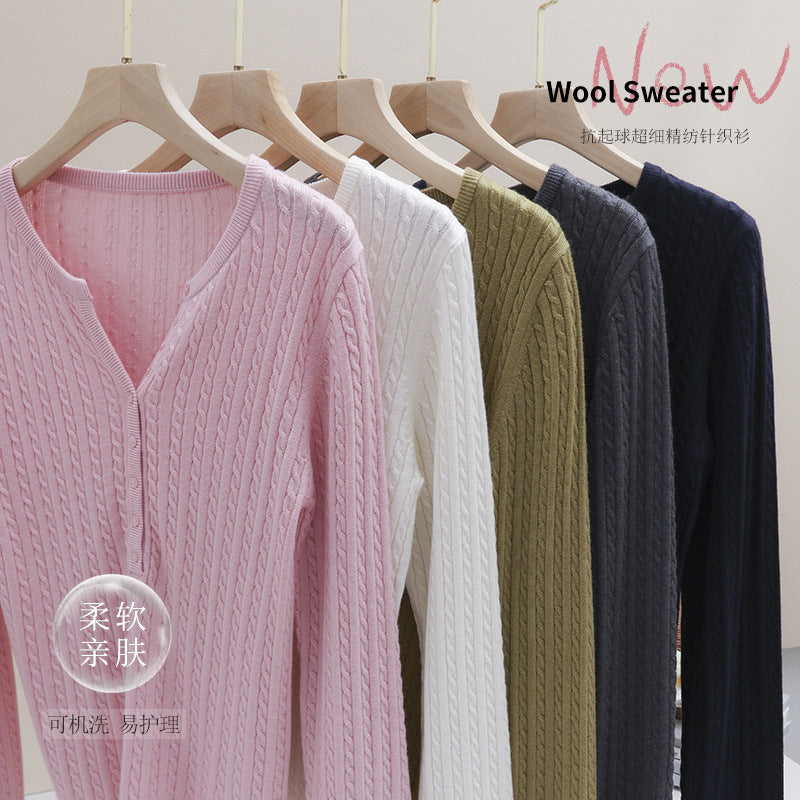 Damen Feines Zopfmuster-Henley-Feinstrickshirt mit Rundhals & Knopfleiste Echo Archiv