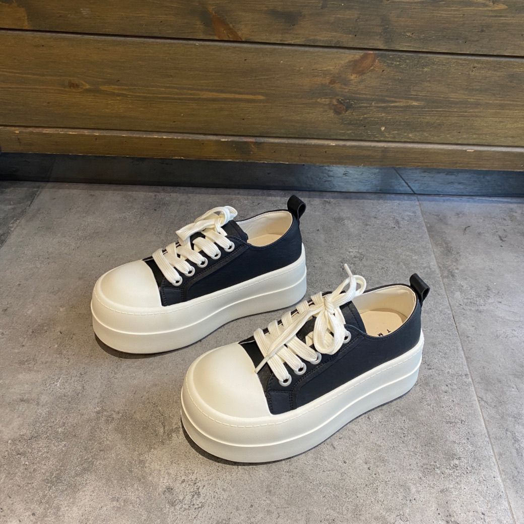 Damen Plateau-Sneaker mit robuster Gummisohle und komfortabler Dämpfung Echo Archiv