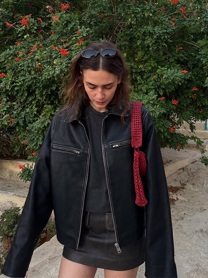 Damen Boxy-Lederimitatjacke mit zweifachem Reißverschluss und Brustzippern Echoarchiv