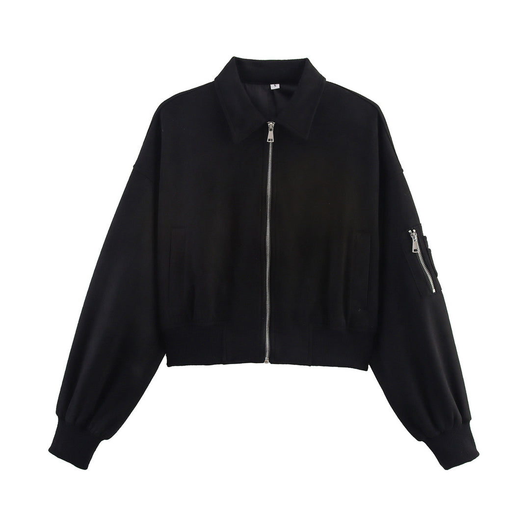 Damen Cropped Bomberjacke in Veloursoptik mit Hemdkragen, Ärmel-Tasche und tailliertem Rippbund Echoarchiv
