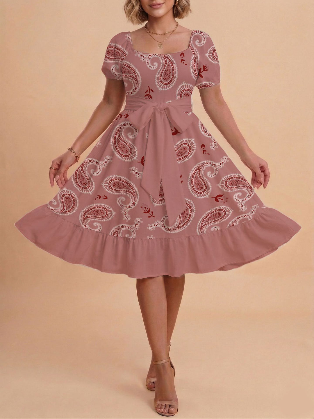 Damen Verspieltes Maxikleid mit Bärenmuster und taillierbarem Band Echo Archiv