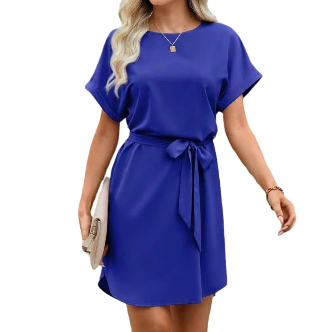 Damen Kurzarm Kleid mit Taillengürtel und lässigem Schnitt Echo Archiv