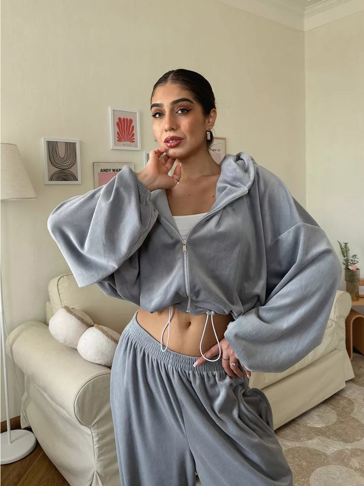 Damen kurzes Kapuzenzipper-Lounge-Set mit oversized Ärmeln und weitem Jogginghose-Schnitt – Auréline