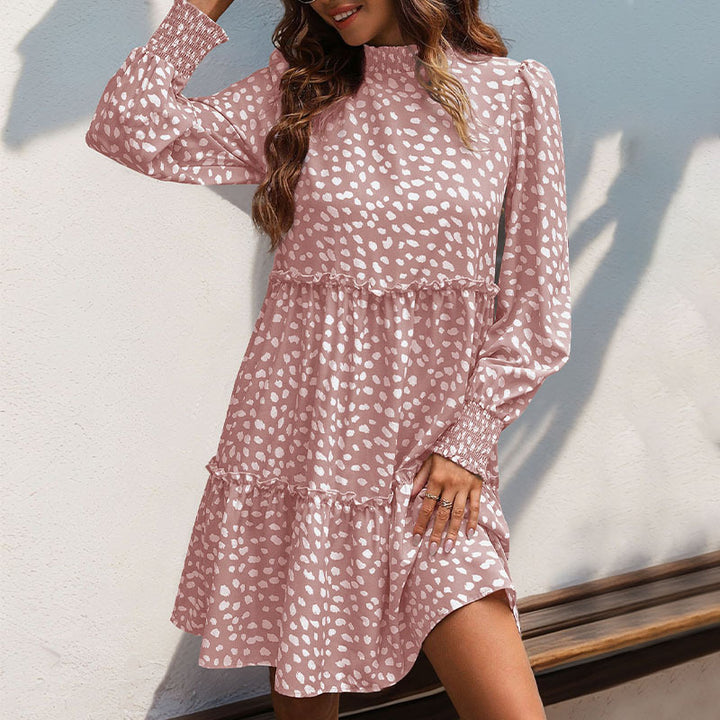 Damen Stufiges Babydoll-Midikleid mit Smokkragen, Volantstufen und gerafften Manschetten Echoarchiv