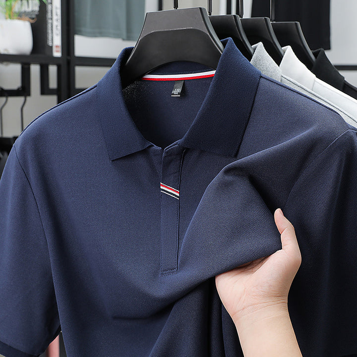 Herren kurzärmliges Poloshirt mit atmungsaktivem Piqué-Stoff und kontrastierenden Details Echoarchiv