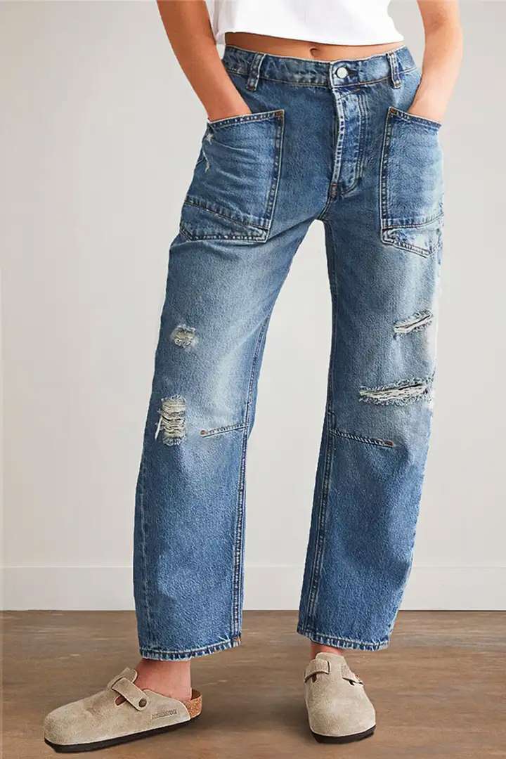 Damen nan oversized Straight-Leg-Jeans mit aufgesetzten Cargo-Taschen und Used-Effekten Echo Archiv
