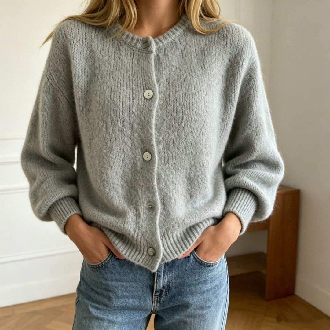Damen Kuschelige Mohair-Optik Strickjacke mit Rundhals und Ballonärmeln – Veloura