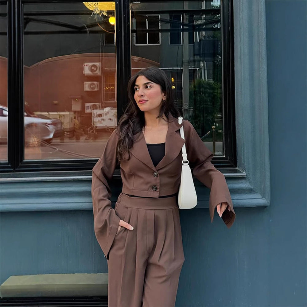 Damen Zweiteiliges Tailoring-Set Kurzblazer mit Glockenärmeln und High‑Waist Palazzohose Echoarchiv